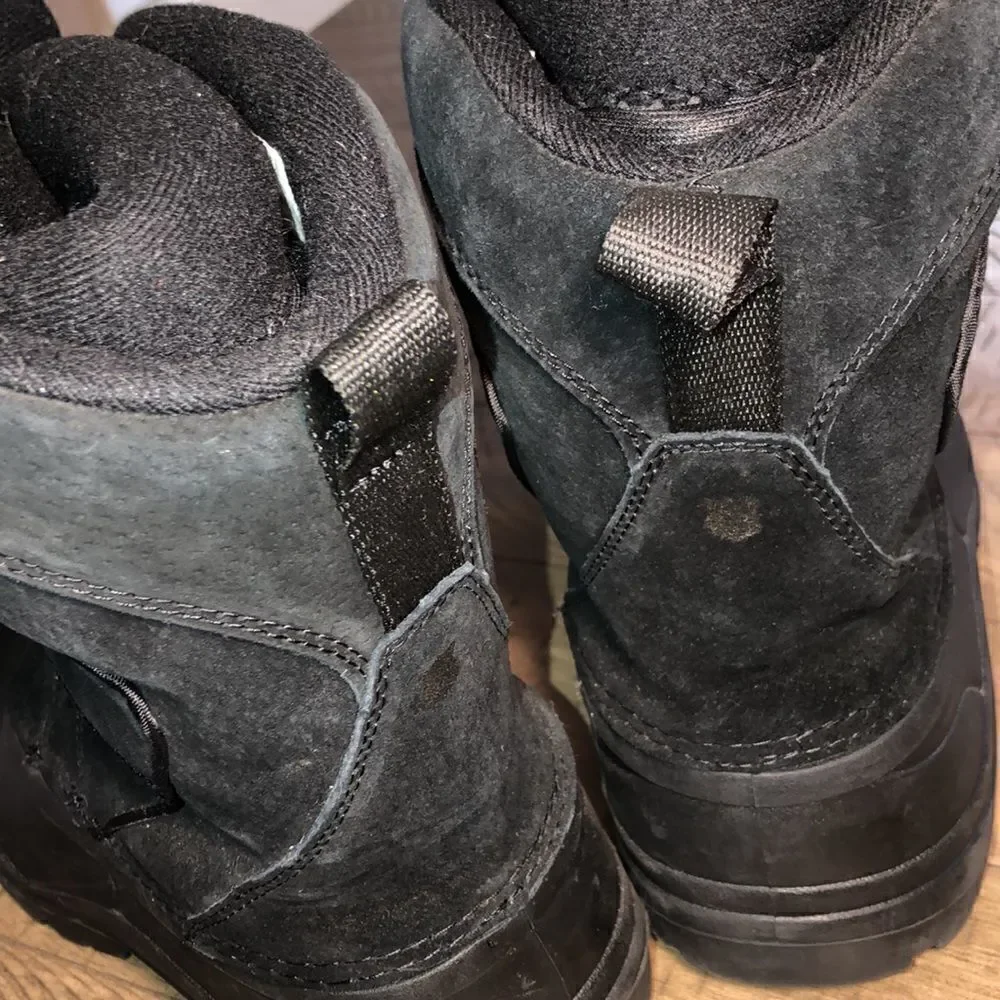 NWOT Field & Stream All Season Water Resistant Outdoor Work & Sports Boots 🥾